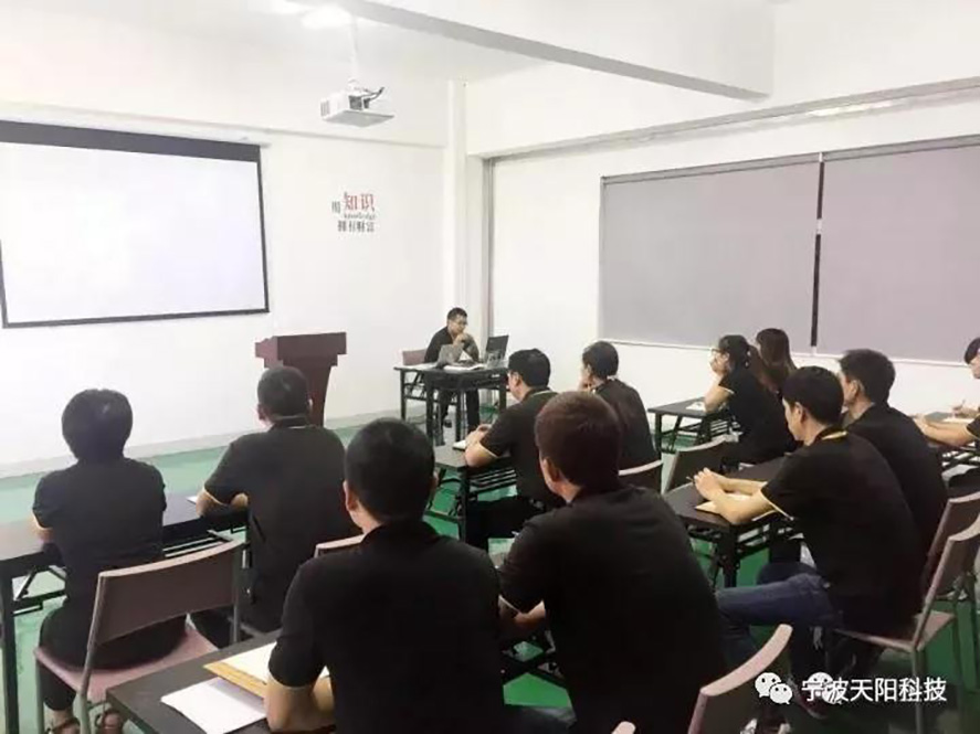 微信图片_20190617213252.jpg